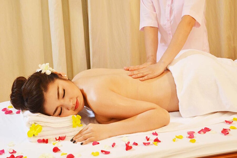Học viên Sài Gòn Xinh Spa sẽ được đào tạo các kỹ thuật massage để có thể làm hài lòng khách hàng